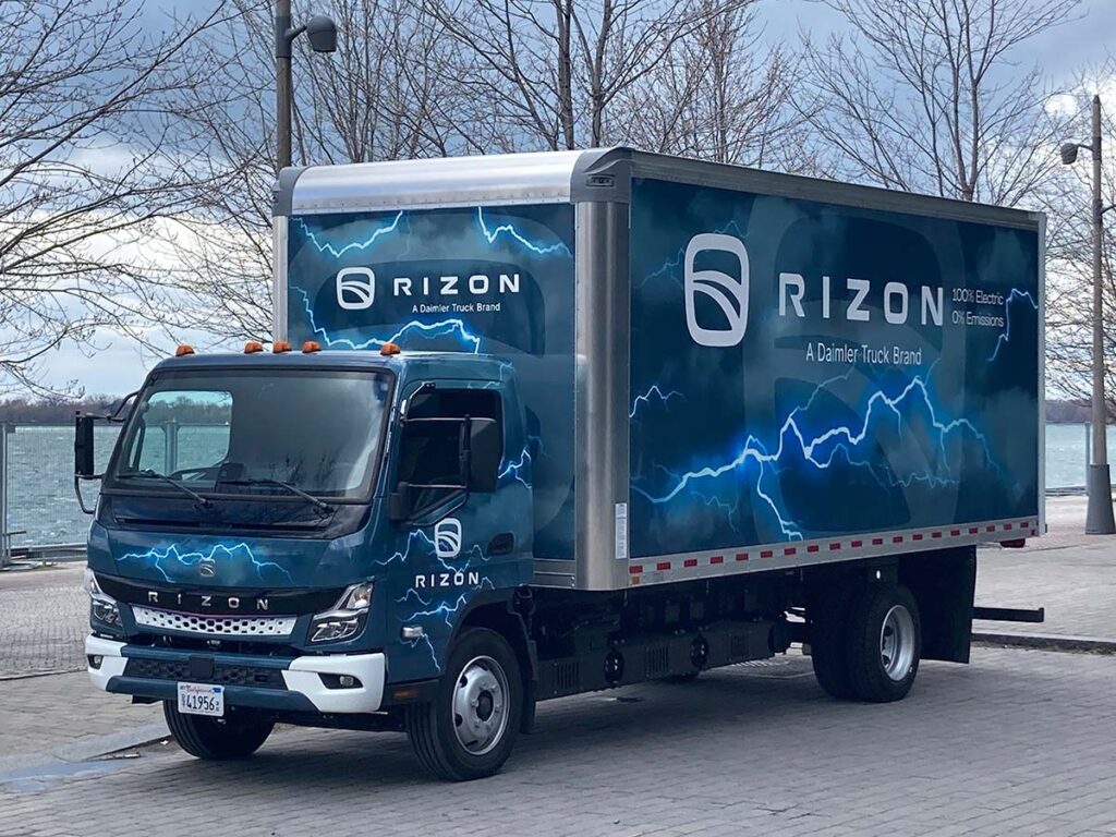 RIZON electric medium-duty trucks from Daimler on a Toronto street